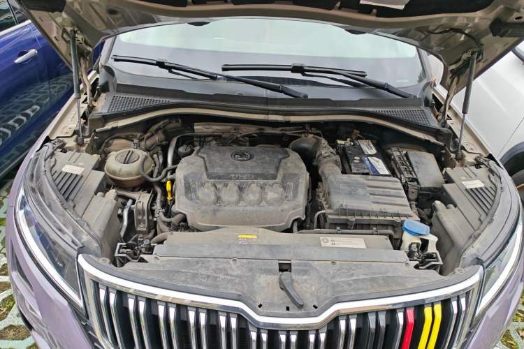 Used Skoda Kodiaq GT 2019 TSI330 Two-Wheel-Drive Luxury Edition China V Standard Engine Bay