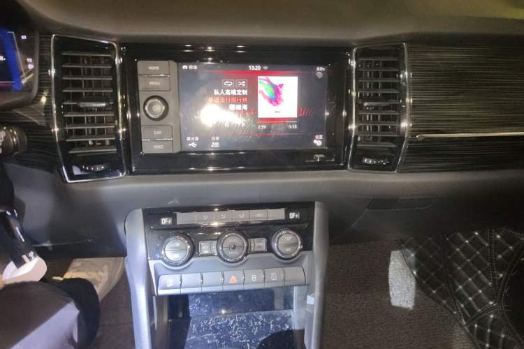 Used Skoda Kodiaq GT 2019 TSI330 Two-Wheel Drive Comfort Edition China V Standard Audio And AC Panel
