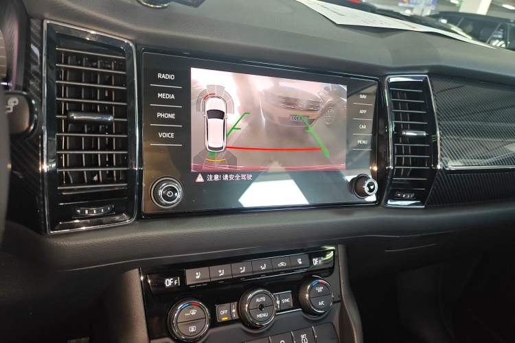 Used Skoda Kodiaq GT 2019 TSI380 4x4 Flagship Edition China V Standard Audio And AC Panel