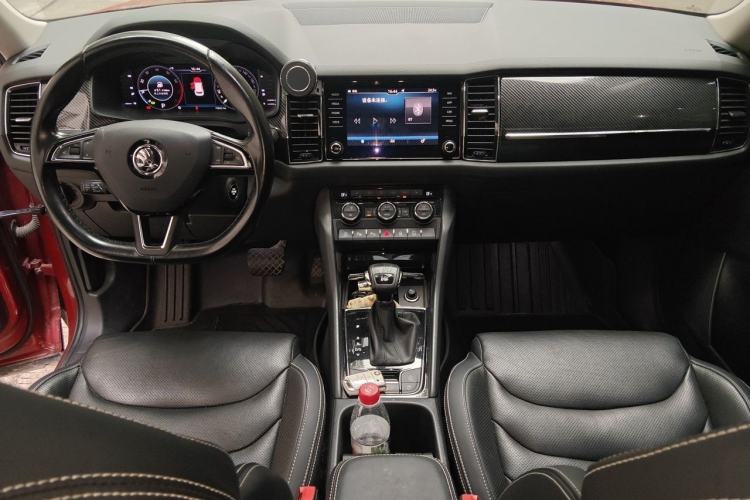 Used Skoda Kodiaq GT 2019 TSI380 4x4 Flagship Model China VI Standard Center Console