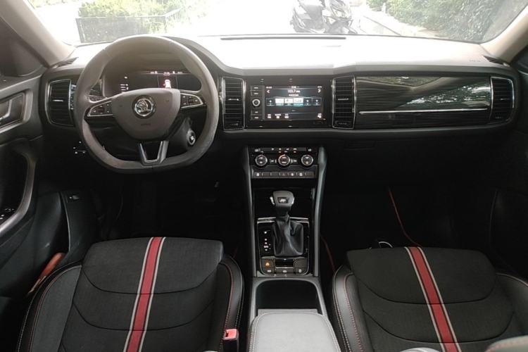 Used Skoda Kodiaq GT 2019 TSI330 Two-Wheel-Drive Comfort Edition China VI Center Console