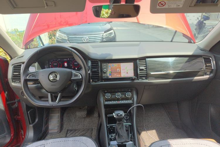 Used Skoda Kodiaq GT 2019 TSI330 Two-Wheel-Drive Luxury Edition China VI Standard Center Console