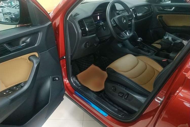 Used Skoda Kodiaq GT 2019 TSI330 Two-Wheel-Drive Luxury Edition China VI Standard Driver Seat