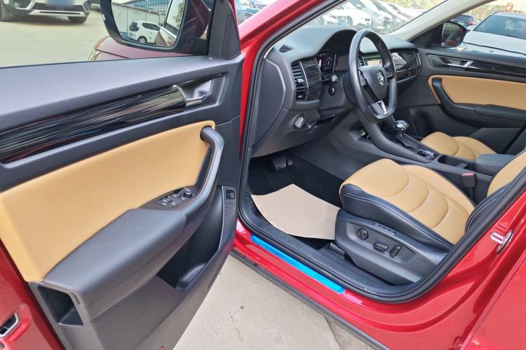 Used Skoda Kodiaq GT 2019 TSI330 Two-Wheel-Drive Luxury Edition China V Standard Driver Seat