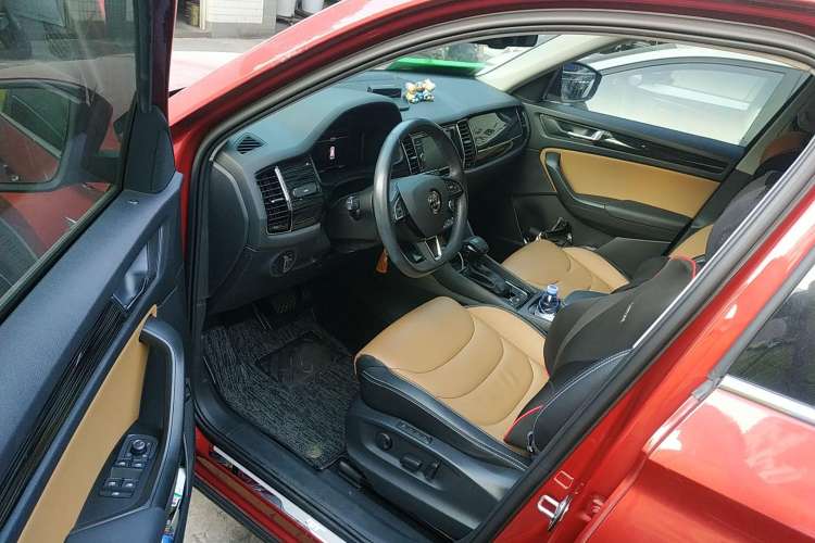 Used Skoda Kodiaq GT 2019 TSI330 Two-Wheel-Drive Luxury Edition China V Standard Driver Seat