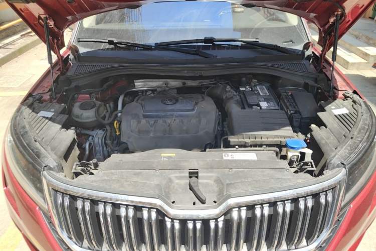 Used Skoda Kodiaq GT 2019 TSI330 Two-Wheel-Drive Luxury Edition China VI Standard Engine Bay