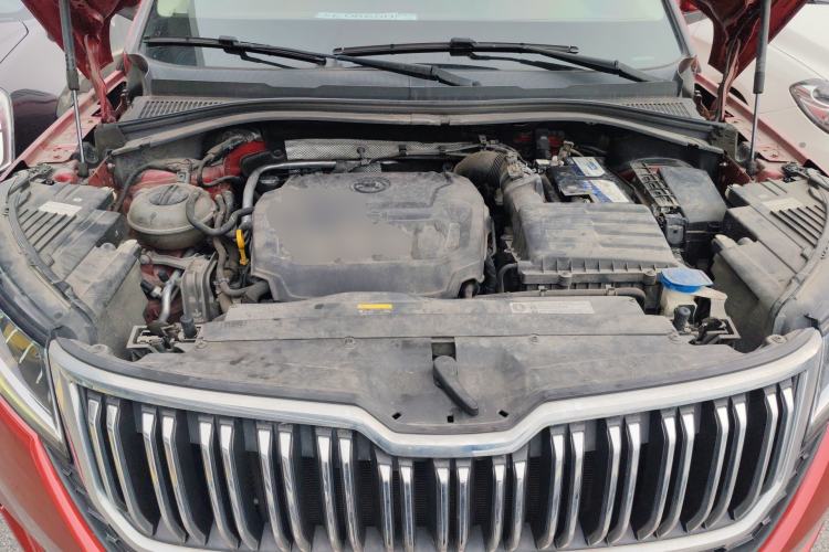 Used Skoda Kodiaq GT 2019 TSI330 Two-Wheel-Drive Luxury Edition China VI Standard Engine Bay