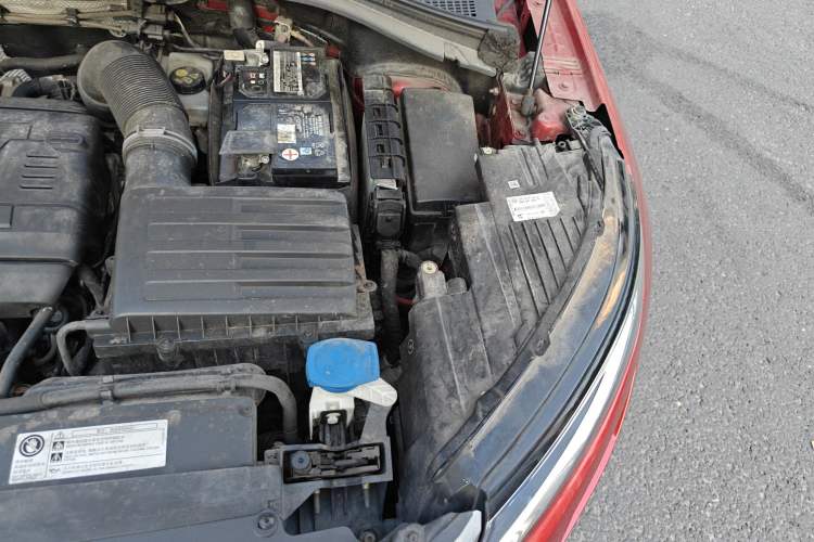 Used Skoda Kodiaq GT 2019 TSI380 4x4 Flagship Model China VI Standard Engine Bay Left