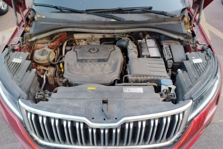 Used Skoda Kodiaq GT 2019 TSI330 Two-Wheel-Drive Luxury Edition China V Standard Engine Bay