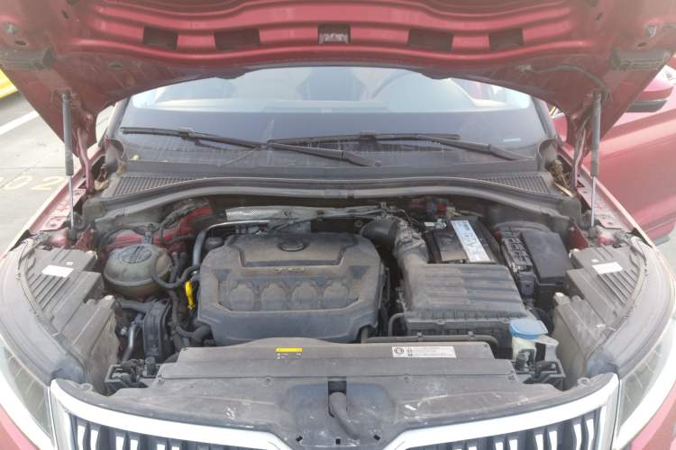 Used Skoda Kodiaq GT 2019 TSI330 Two-Wheel-Drive Luxury Edition China V Standard Engine Bay