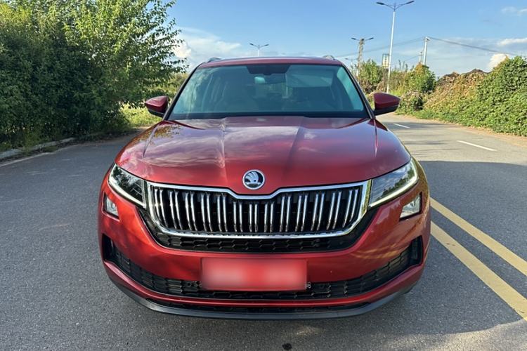 Used Skoda Kodiaq GT 2019 TSI330 Two-Wheel-Drive Luxury Edition China VI Standard Exterior 1