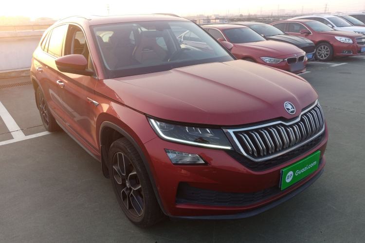 Used Skoda Kodiaq GT 2019 TSI330 Two-Wheel-Drive Luxury Edition China V Standard Exterior 2