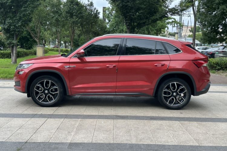 Used Skoda Kodiaq GT 2019 TSI330 Two-Wheel-Drive Luxury Edition China VI Standard Exterior 8