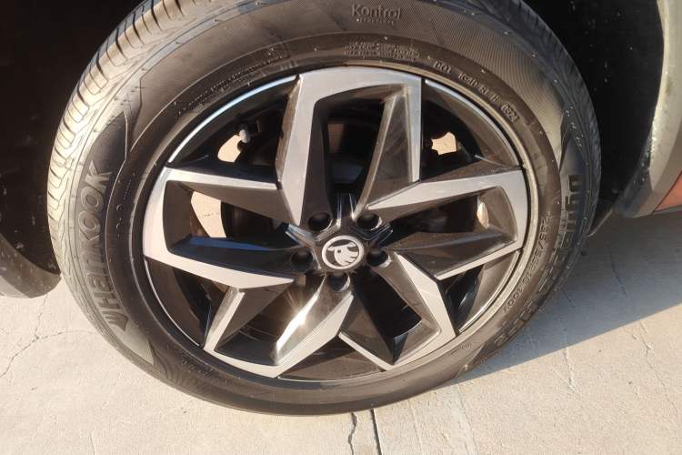 Used Skoda Kodiaq GT 2019 TSI330 Two-Wheel-Drive Comfort Edition China VI Exterior 8