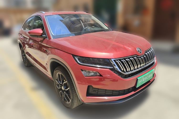 Used Skoda Kodiaq GT 2019 TSI330 Two-Wheel-Drive Luxury Edition China VI Standard Front Right 45 Deg