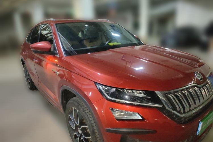 Used Skoda Kodiaq GT 2019 TSI330 Two-Wheel-Drive Luxury Edition China VI Standard Front Right 45 Deg
