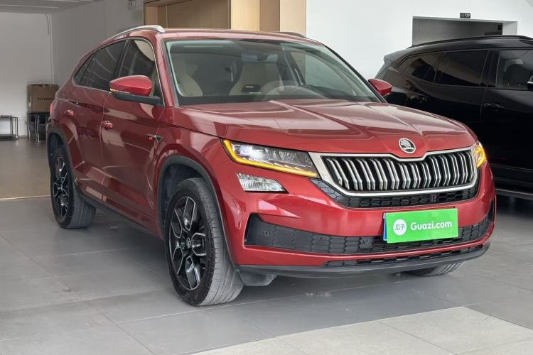 Used Skoda Kodiaq GT 2019 TSI330 Two-Wheel-Drive Luxury Edition China VI Standard Front Right 45 Deg