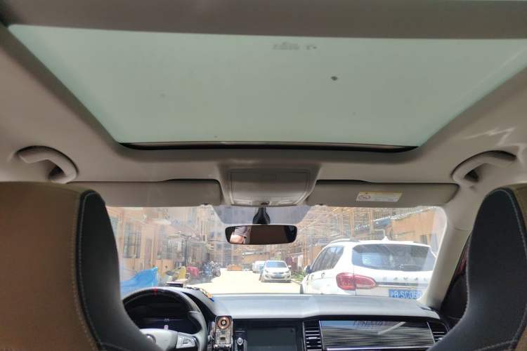 Used Skoda Kodiaq GT 2019 TSI330 Two-Wheel-Drive Luxury Edition China VI Standard Headliner