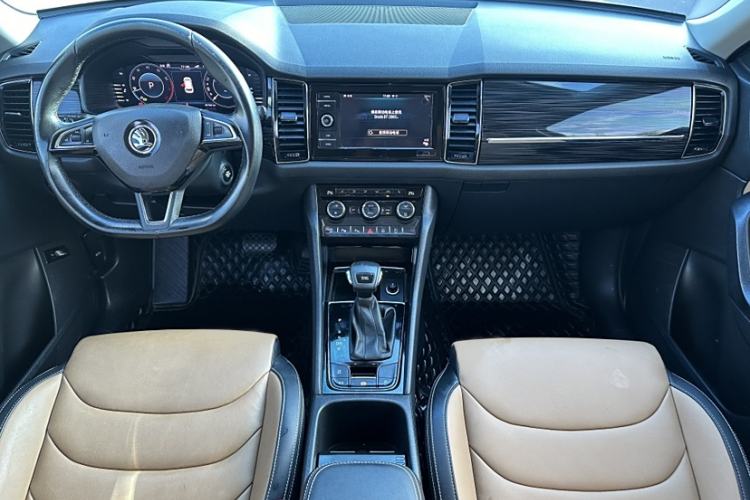 Used Skoda Kodiaq GT 2019 TSI330 Two-Wheel-Drive Luxury Edition China VI Standard Interior 1
