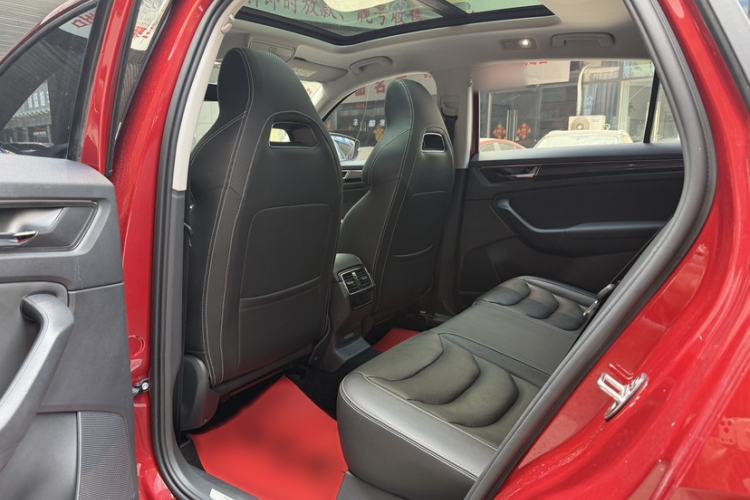 Used Skoda Kodiaq GT 2019 TSI380 4x4 Flagship Model China VI Standard Interior 3