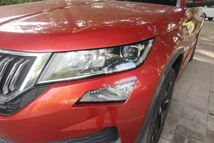Used Skoda Kodiaq GT 2019 TSI330 Two-Wheel-Drive Comfort Edition China VI Left Front Headlight