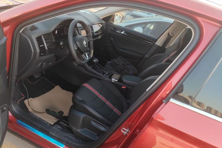 Used Skoda Kodiaq GT 2019 TSI330 Two-Wheel-Drive Comfort Edition China VI Left Front Seat