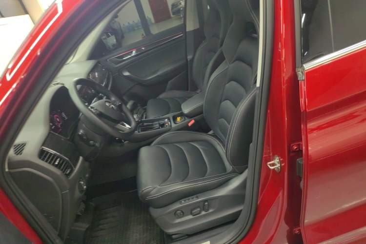 Used Skoda Kodiaq GT 2019 TSI380 4x4 Flagship Model China VI Standard Left Front Seat