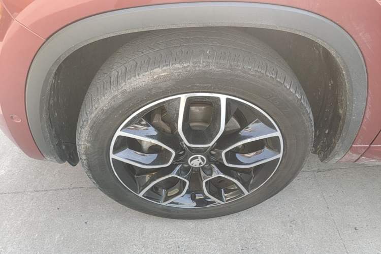 Used Skoda Kodiaq GT 2019 TSI330 Two-Wheel-Drive Luxury Edition China V Standard Left Front Wheel Hub