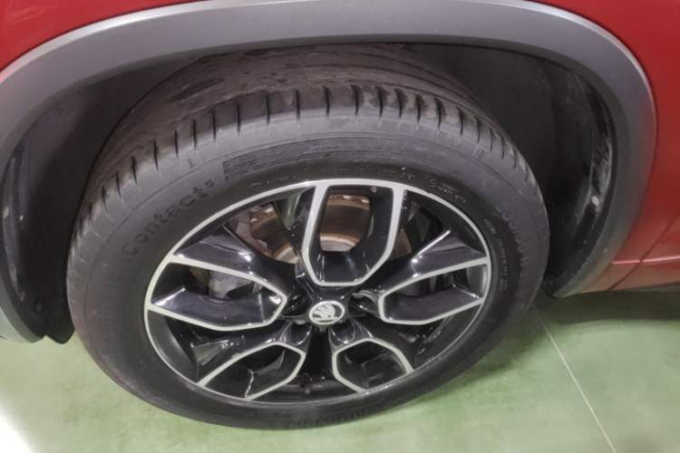 Used Skoda Kodiaq GT 2019 TSI330 Two-Wheel-Drive Luxury Edition China VI Standard Left Front Wheel Hub