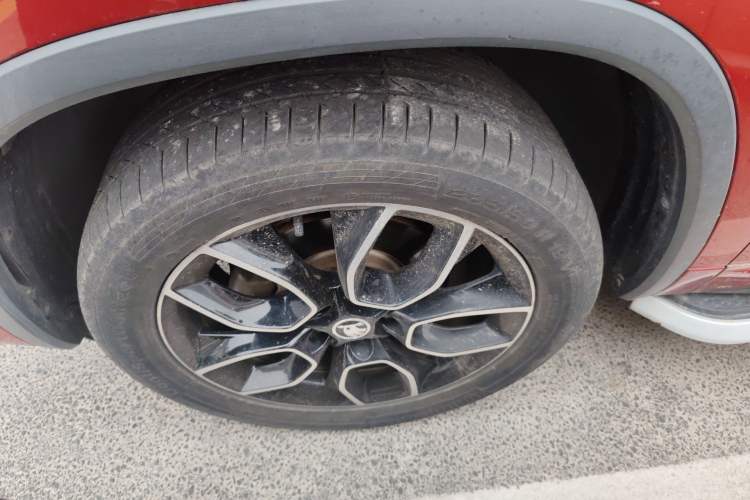 Used Skoda Kodiaq GT 2019 TSI330 Two-Wheel-Drive Luxury Edition China VI Standard Left Front Wheel Hub