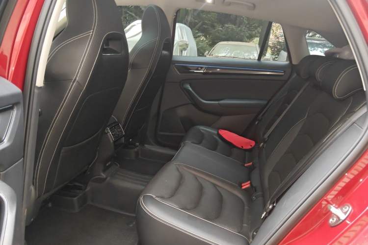 Used Skoda Kodiaq GT 2019 TSI380 4x4 Flagship Model China VI Standard Left Rear Seat