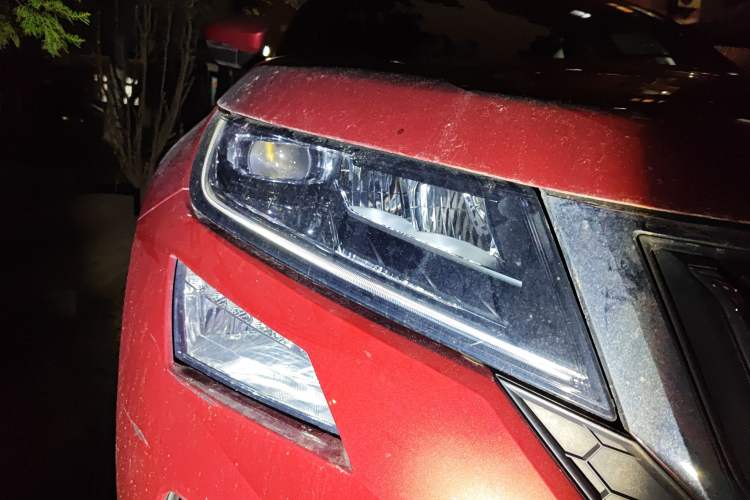 Used Skoda Kodiaq GT 2019 TSI330 Two-Wheel-Drive Luxury Edition China VI Standard Right Front Headlight