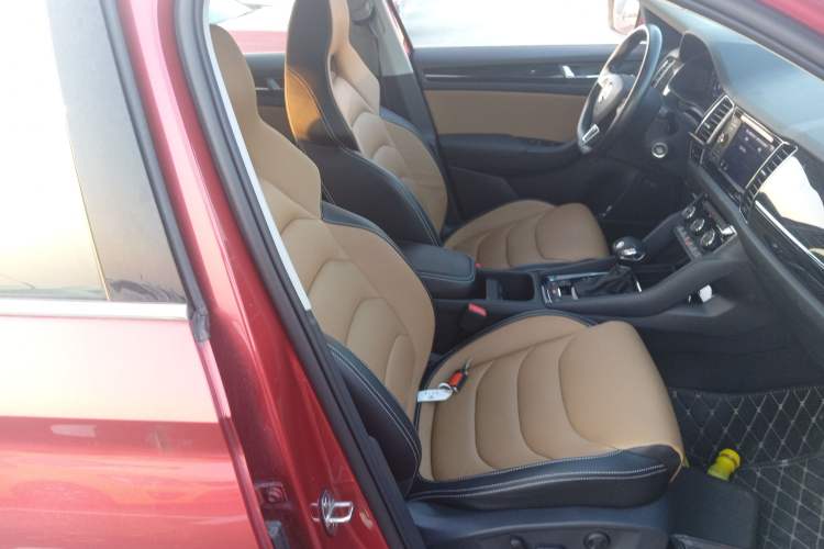Used Skoda Kodiaq GT 2019 TSI330 Two-Wheel-Drive Luxury Edition China V Standard Right Front Seat