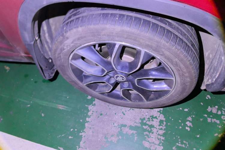 Used Skoda Kodiaq GT 2019 TSI330 Two-Wheel-Drive Luxury Edition China VI Standard Right Front Wheel Hub