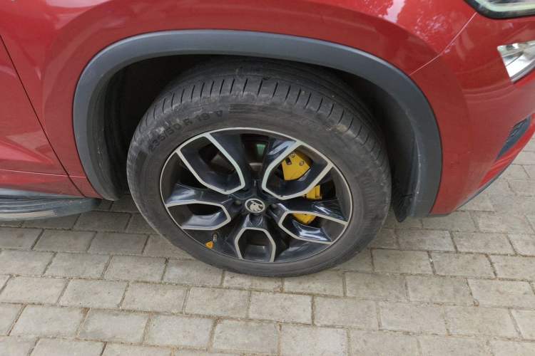 Used Skoda Kodiaq GT 2019 TSI380 4x4 Flagship Edition China V Standard Right Front Wheel Hub