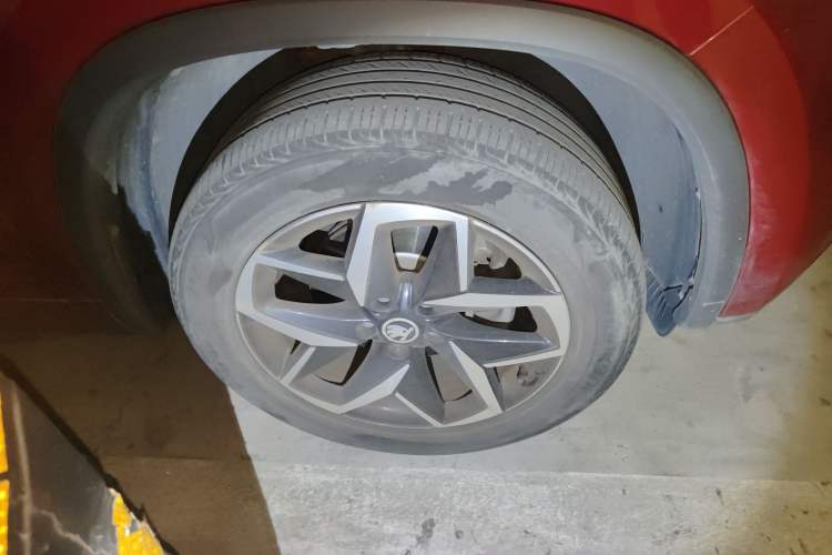 Used Skoda Kodiaq GT 2019 TSI330 Two-Wheel Drive Comfort Edition China V Standard Right Front Wheel Hub