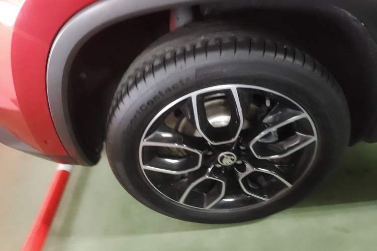 Used Skoda Kodiaq GT 2019 TSI330 Two-Wheel-Drive Luxury Edition China VI Standard Right Rear Wheel Hub