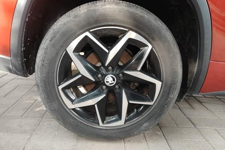 Used Skoda Kodiaq GT 2019 TSI330 Two-Wheel-Drive Comfort Edition China VI Right Rear Wheel Hub