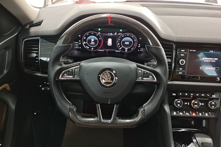 Used Skoda Kodiaq GT 2019 TSI330 Two-Wheel-Drive Luxury Edition China VI Standard Steering Wheel
