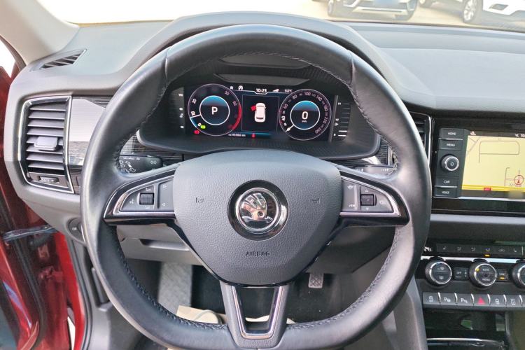 Used Skoda Kodiaq GT 2019 TSI330 Two-Wheel-Drive Luxury Edition China V Standard Steering Wheel