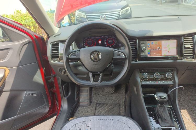 Used Skoda Kodiaq GT 2019 TSI330 Two-Wheel-Drive Luxury Edition China VI Standard Steering Wheel