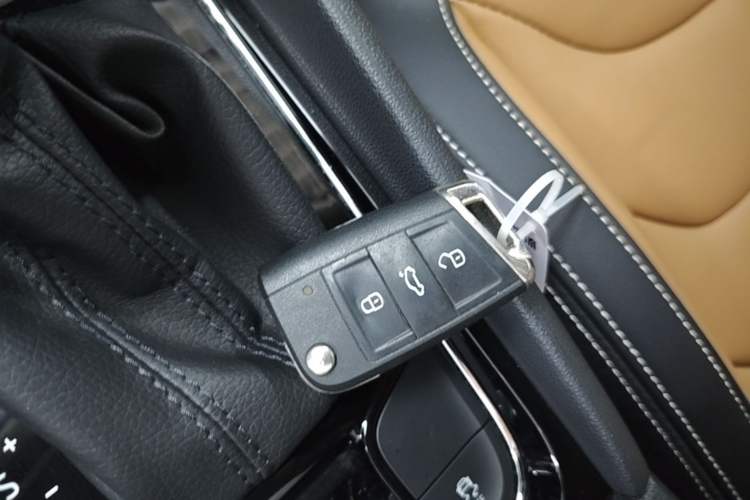 Used Skoda Kodiaq GT 2019 TSI330 Two-Wheel-Drive Luxury Edition China VI Standard Vehicle Key