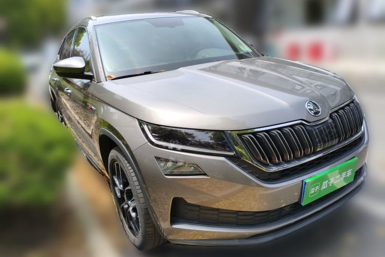 Used Skoda Kodiaq GT 2019 TSI380 4x4 Flagship Model China VI Standard Front Right 45 Deg