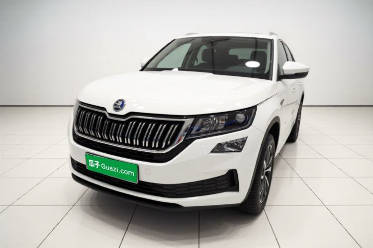Skoda Kodiaq GT 2019 TSI330 Two-Wheel-Drive Comfort Edition China VI usado Guazi used car, China used car export, Used car for sale, Used cars, Cheapest cars for sale