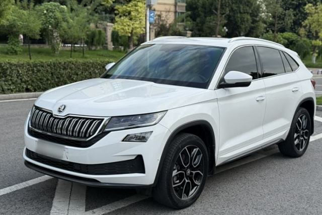 Ojetý Skoda Kodiaq GT 2019 TSI330 Two-Wheel-Drive Luxury Edition China VI Standard