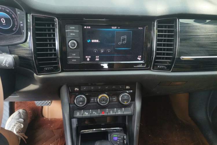 Used Skoda Kodiaq GT 2019 TSI380 4x4 Luxury Edition China VI Standard Audio And AC Panel