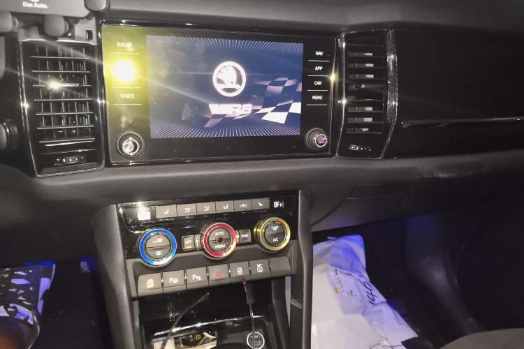 Used Skoda Kodiaq GT 2019 TSI330 Two-Wheel-Drive Luxury Edition China V Standard Audio And AC Panel