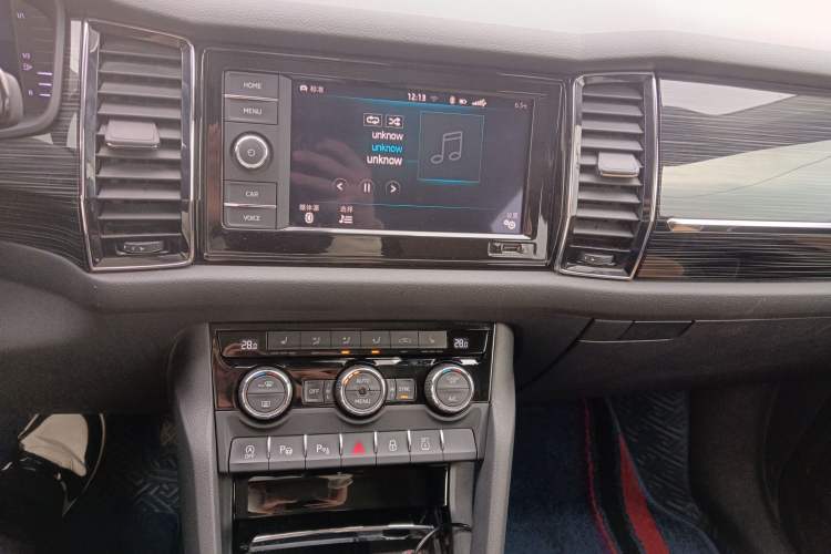 Used Skoda Kodiaq GT 2019 TSI330 Two-Wheel-Drive Luxury Edition China VI Standard Audio And AC Panel