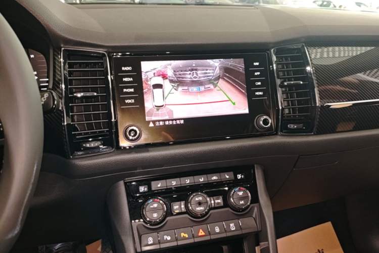 Used Skoda Kodiaq GT 2019 TSI380 4x4 Flagship Model China VI Standard Audio And AC Panel