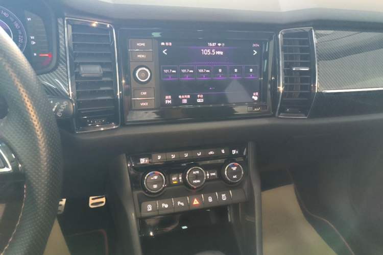 Used Skoda Kodiaq GT 2019 TSI330 Two-Wheel-Drive Luxury Edition China V Standard Audio And AC Panel
